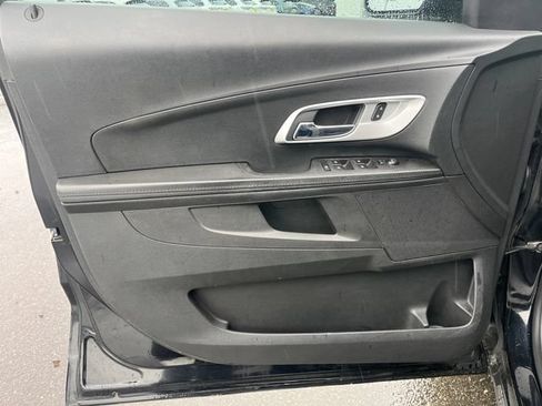 Used 2017 Chevrolet Equinox LT w/ Convenience Package AWD/4WD image 16