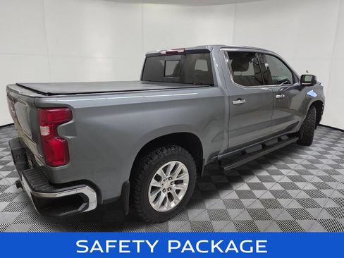 Used 2021 Chevrolet Silverado 1500 LTZ AWD/4WD image 8