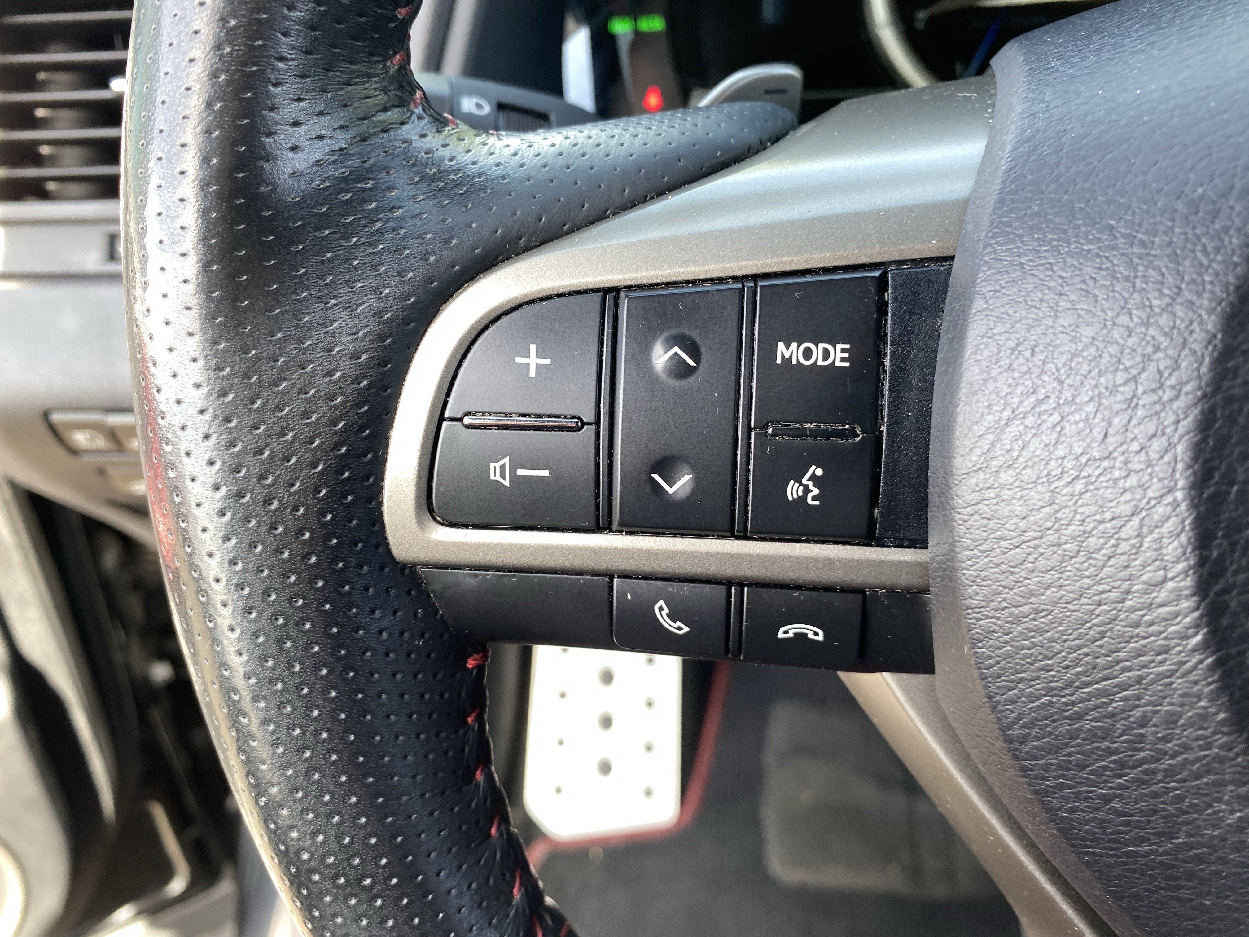 Used 2018 Lexus RX 350 F Sport w/ Cold Area Package AWD/4WD image 30