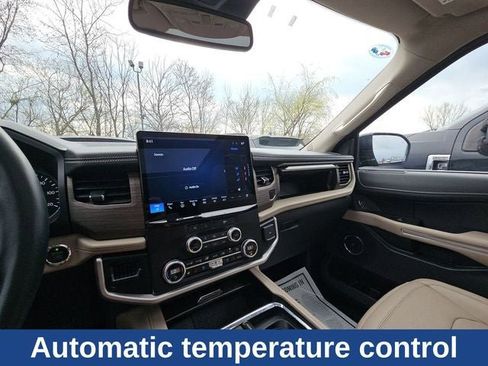 Used 2024 Ford Expedition Max Limited image 16