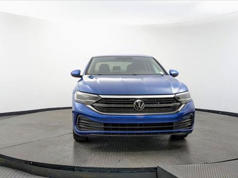 Used 2022 Volkswagen Jetta S FWD image 12