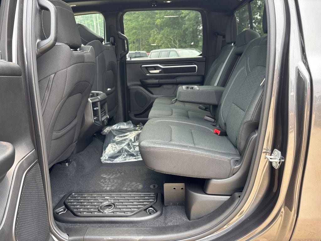 New 2026 RAM 1500 Big Horn AWD/4WD image 21