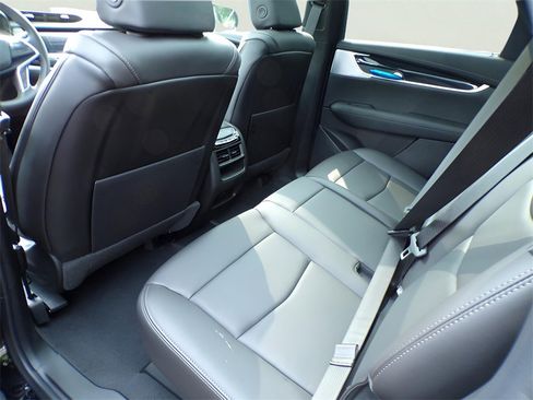 New 2025 Cadillac XT5 Premium Luxury w/ Technology Package image 7