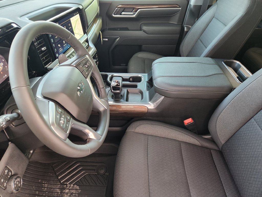 New 2026 Chevrolet Silverado 1500 RST AWD/4WD image 10