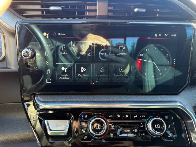 Used 2024 GMC Sierra 1500 Denali AWD/4WD image 15