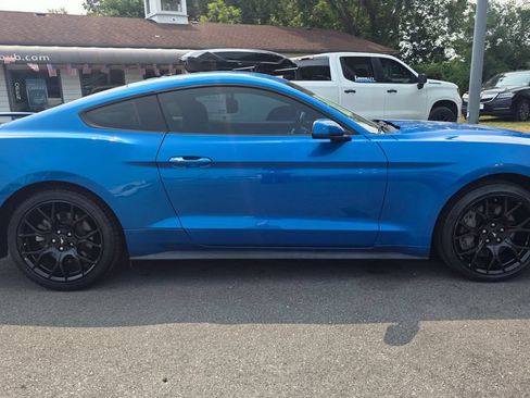 Used 2019 Ford Mustang Coupe w/ Ecoboost Performance Package RWD image 4