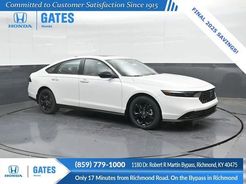 New 2025 Honda Accord SE image 4