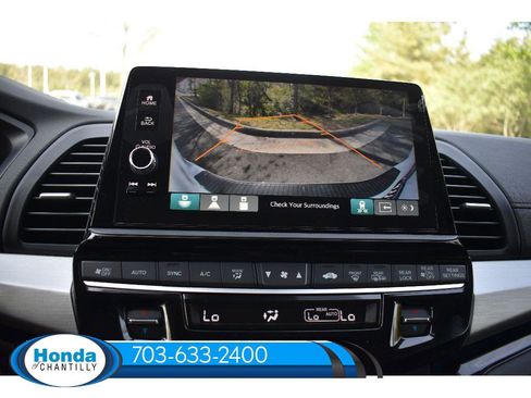 New 2026 Honda Odyssey Touring image 15