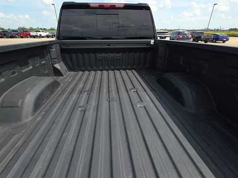 Used 2026 GMC Sierra 2500 AT4X AWD/4WD image 12
