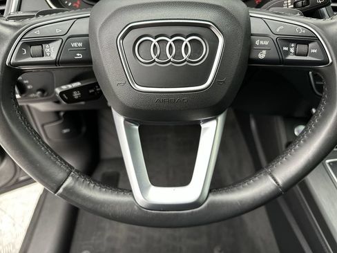 Used 2020 Audi Q5 e Premium Plus w/ Premium Plus Package AWD/4WD image 14
