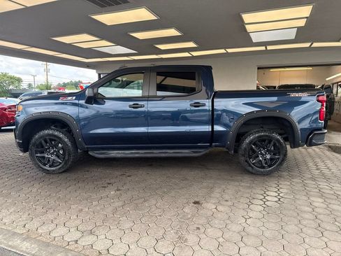 Used 2021 Chevrolet Silverado 1500 Custom Trail Boss AWD/4WD image 9
