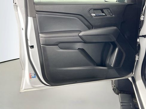 Used 2023 GMC Canyon Elevation w/ Convenience Package AWD/4WD image 18