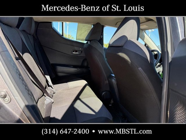 Used 2020 Toyota C-HR LE FWD image 10