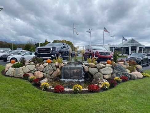 Used 2023 Chevrolet Silverado 1500 LT AWD/4WD image 32