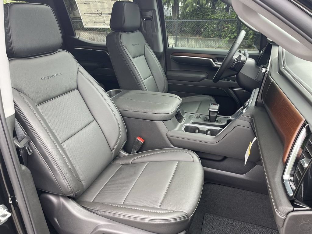 New 2026 GMC Sierra 1500 Denali w/ Denali Reserve Package AWD/4WD image 29
