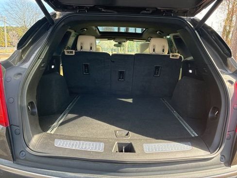 Used 2019 Cadillac XT5 Luxury image 17