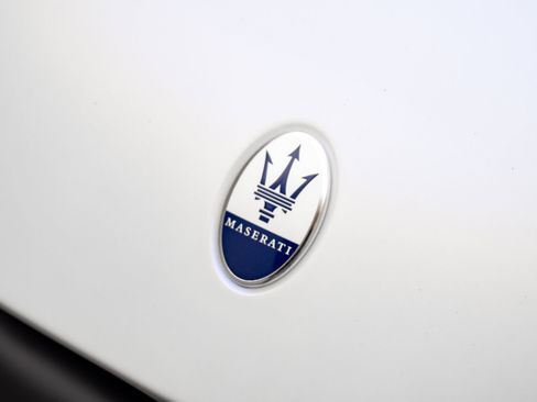 Used 2022 Maserati MC20 Coupe RWD image 42