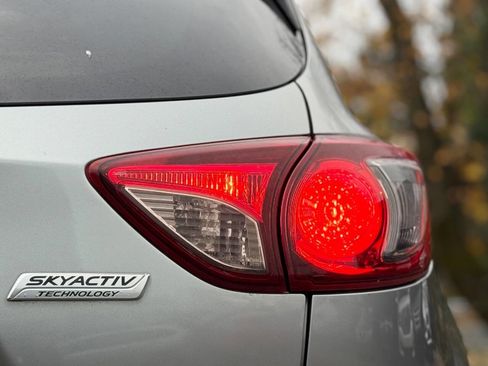 Used 2013 MAZDA CX-5 Grand Touring w/ GT Tech Pkg image 10