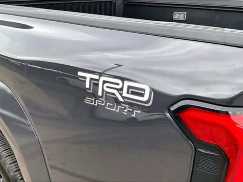 Used 2025 Toyota Tacoma TRD Sport AWD/4WD image 29