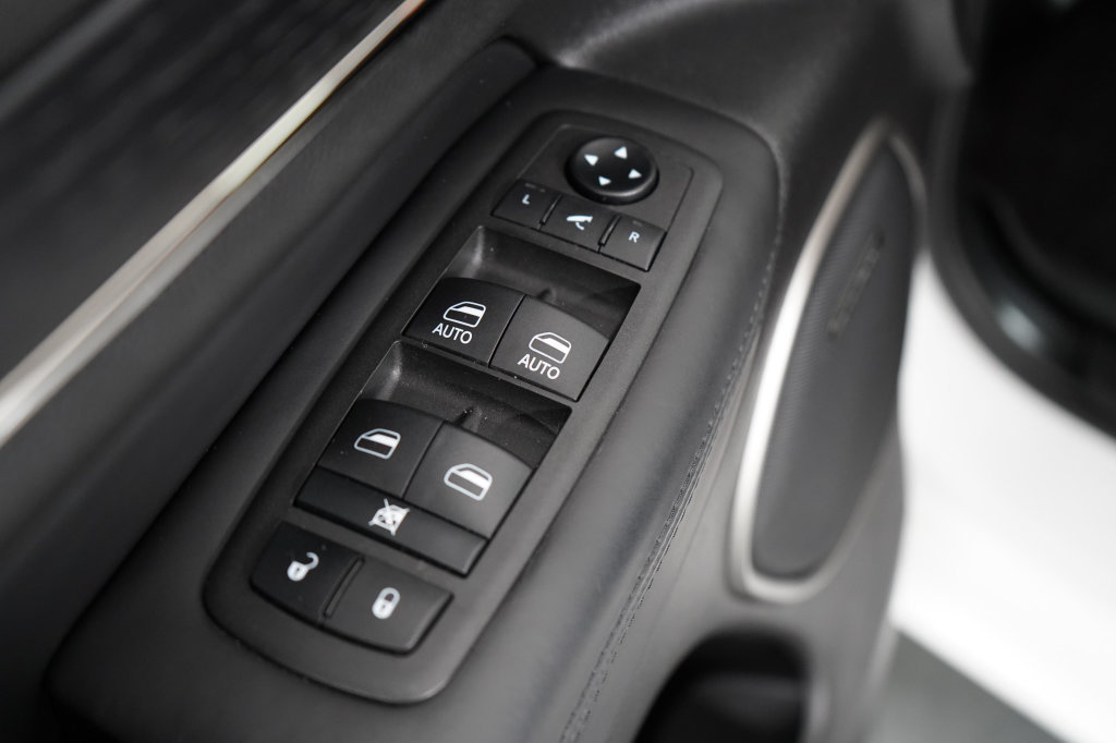 Certified 2021 Jeep Grand Cherokee High Altitude AWD/4WD image 18
