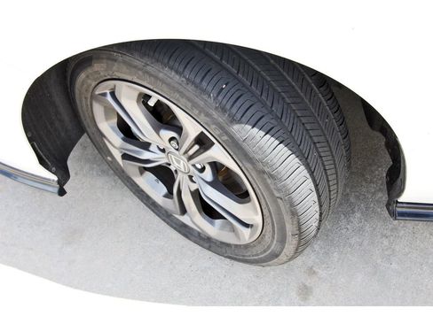 Used 2024 Honda Accord EX-L image 9