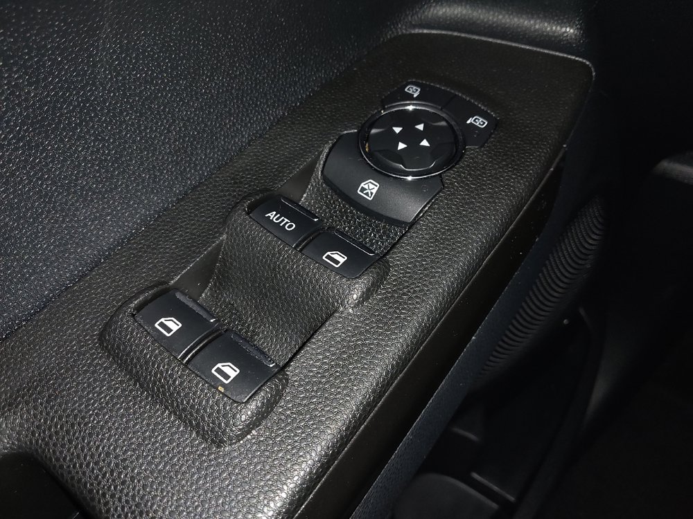 Used 2021 Ford EcoSport SE FWD image 27