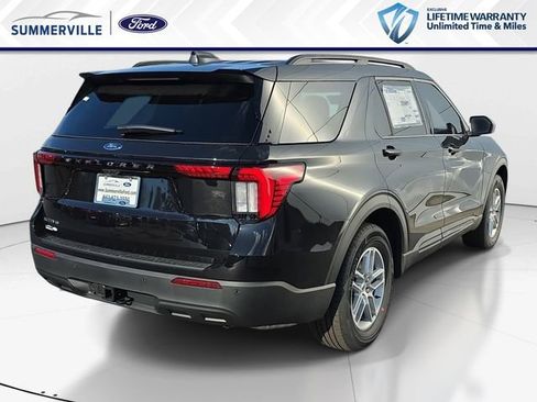 New 2026 Ford Explorer Active image 4