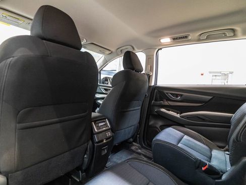 Used 2024 Subaru Ascent Premium w/ Convenience Package image 14