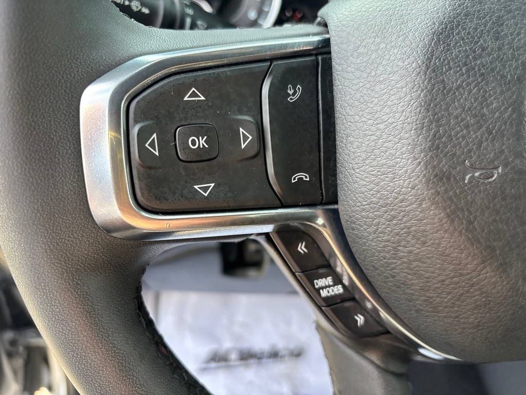 Used 2025 RAM 1500 Laramie AWD/4WD image 25