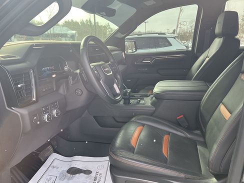 Certified 2024 GMC Sierra 1500 AT4 w/ Technology Package image 7