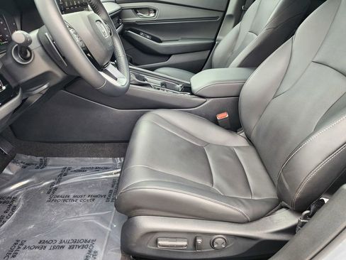 Used 2023 Honda Accord Touring image 24