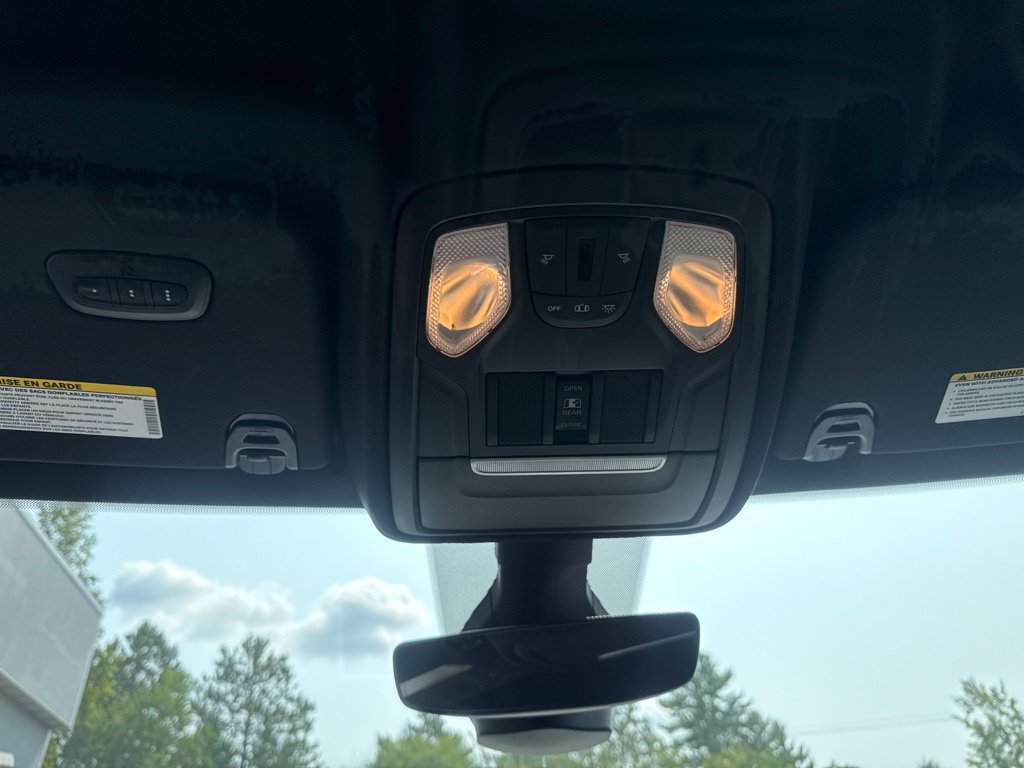 Used 2020 RAM 1500 Big Horn AWD/4WD image 18
