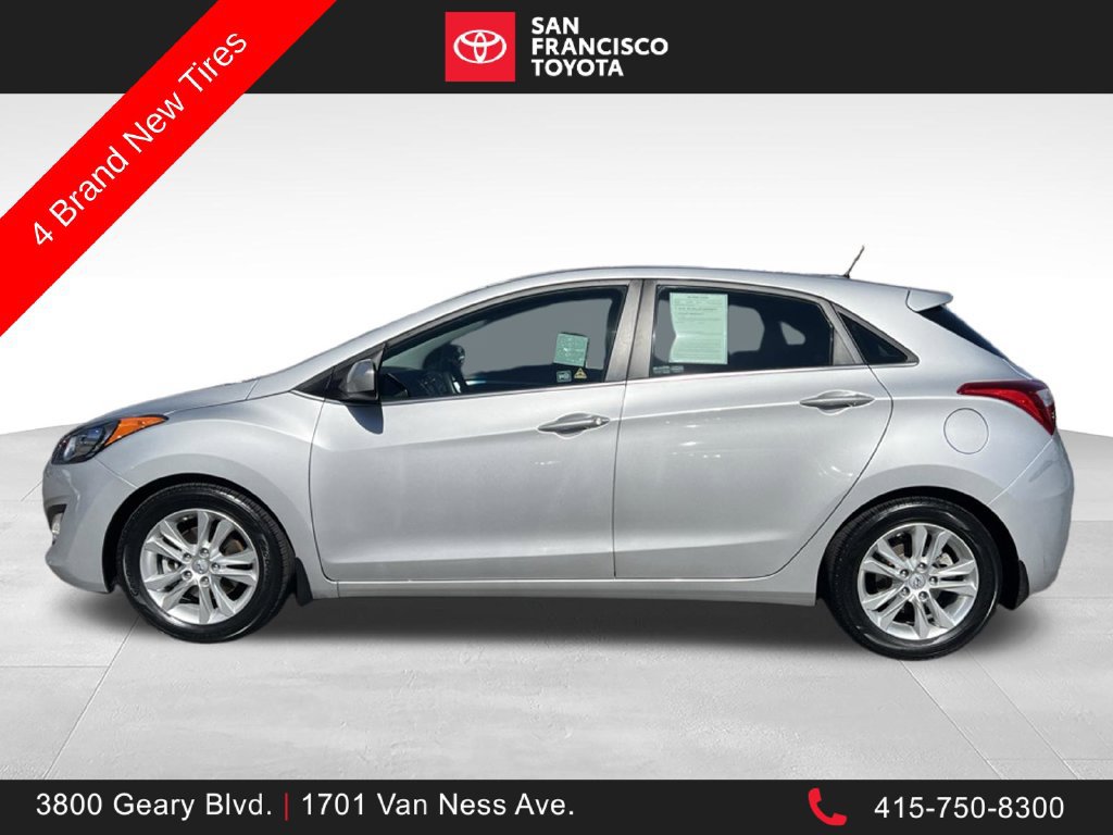 Used 2014 Hyundai Elantra GT FWD image 2