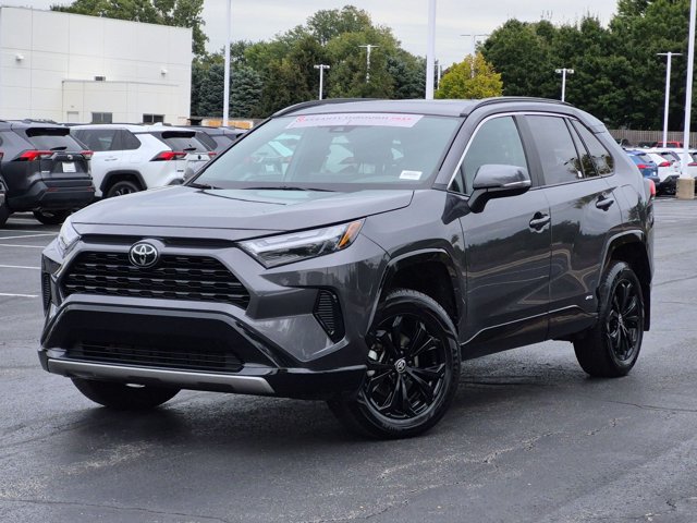 Certified 2025 Toyota RAV4 SE w/ Convenience Package AWD/4WD image 2
