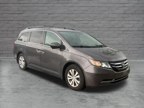 Used 2016 Honda Odyssey EX-L image 2