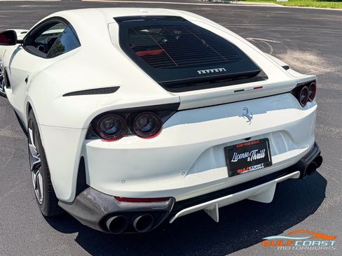 Used 2019 Ferrari 812 Superfast RWD image 47