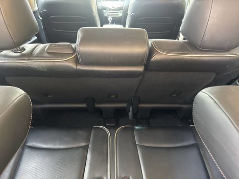 Used 2016 INFINITI QX60 Base AWD 4dr SUV w/ Premium Plus Package image 16