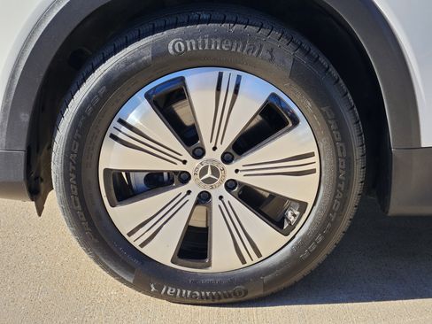 Certified 2023 Mercedes-Benz EQB 250+ image 12