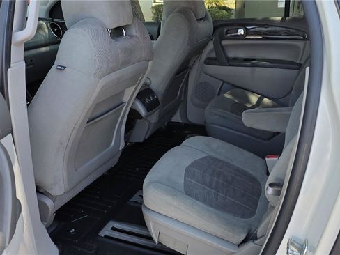 Used 2014 Buick Enclave Convenience w/ Trailering Provision Package FWD image 14
