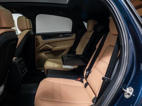 New 2026 Porsche Cayenne E-Hybrid Coupe image 28