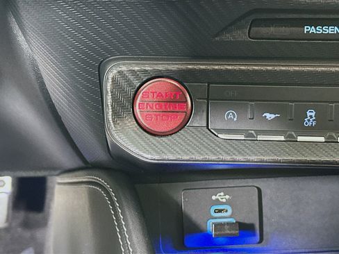 Used 2024 Ford Mustang Premium image 20