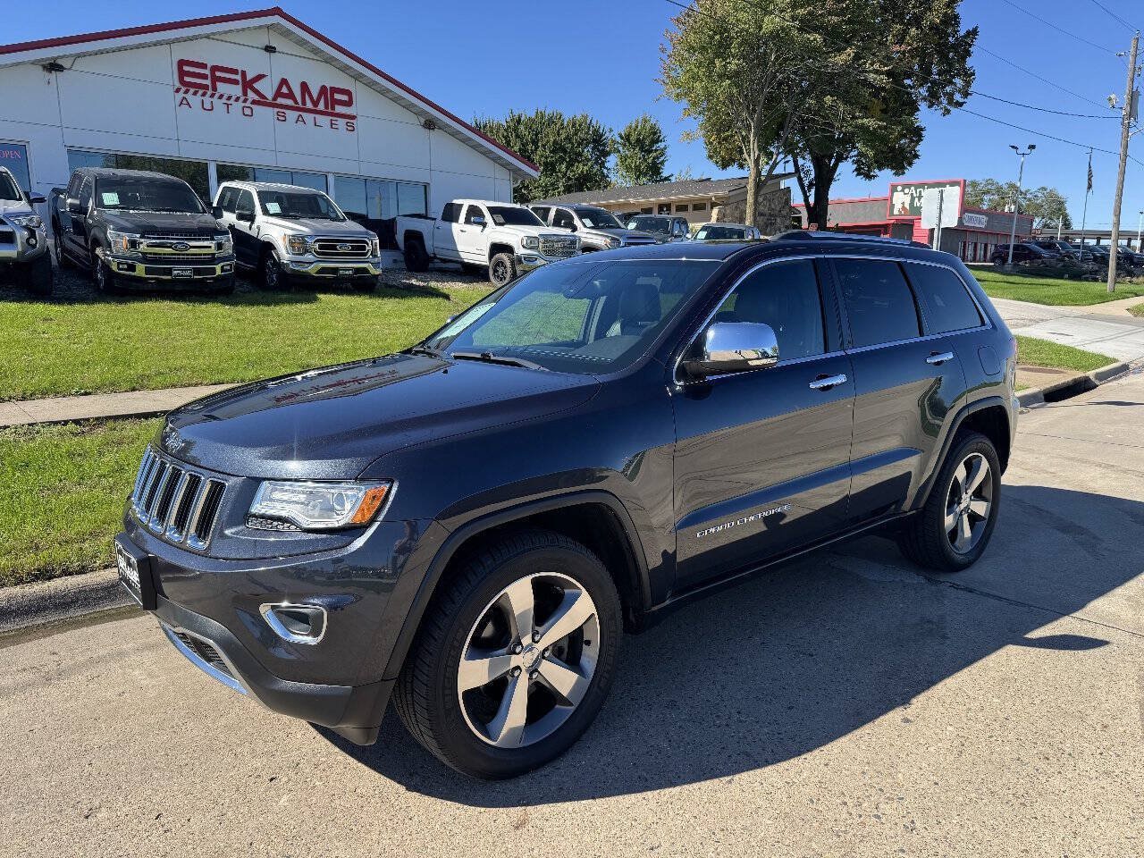 Used 2014 Jeep Grand Cherokee Limited w/ Luxury Group II AWD/4WD image 1