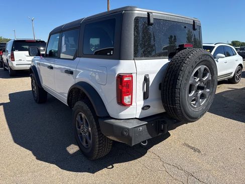 Used 2025 Ford Bronco Big Bend AWD/4WD image 2