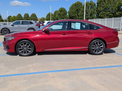 Certified 2022 Honda Accord EX-L image 10