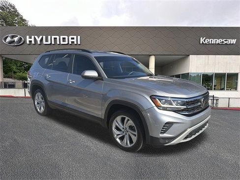 Used 2021 Volkswagen Atlas SE image 1