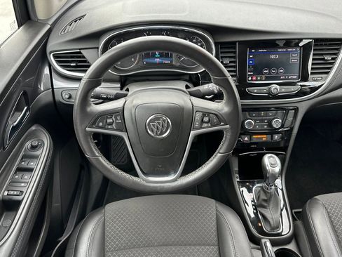 Used 2022 Buick Encore Preferred w/ Safety Package image 26