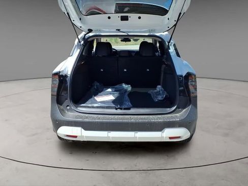 New 2026 Nissan Kicks SR w/ Cold Weather Package AWD/4WD image 8