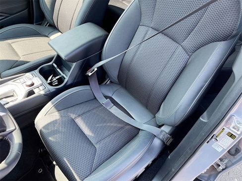 Used 2024 Subaru Forester Premium image 20