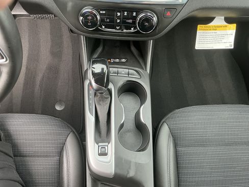 Used 2024 Buick Envista Preferred w/ Convenience I Package FWD image 25