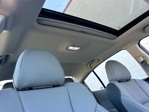 Certified 2025 Subaru Legacy Limited image 16